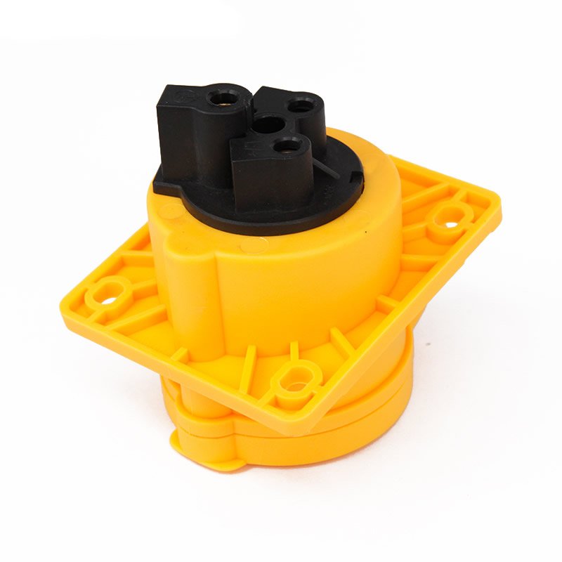 IEC 60309 CEE Flanged Socket, 3-Pin, 16A, 100-130V, IP44 Splashproof